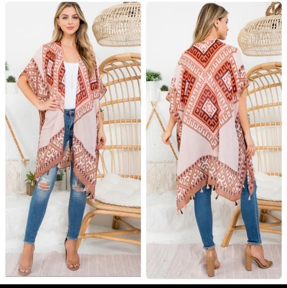**Host Pick** BOHO kimono - Picture 1 of 7